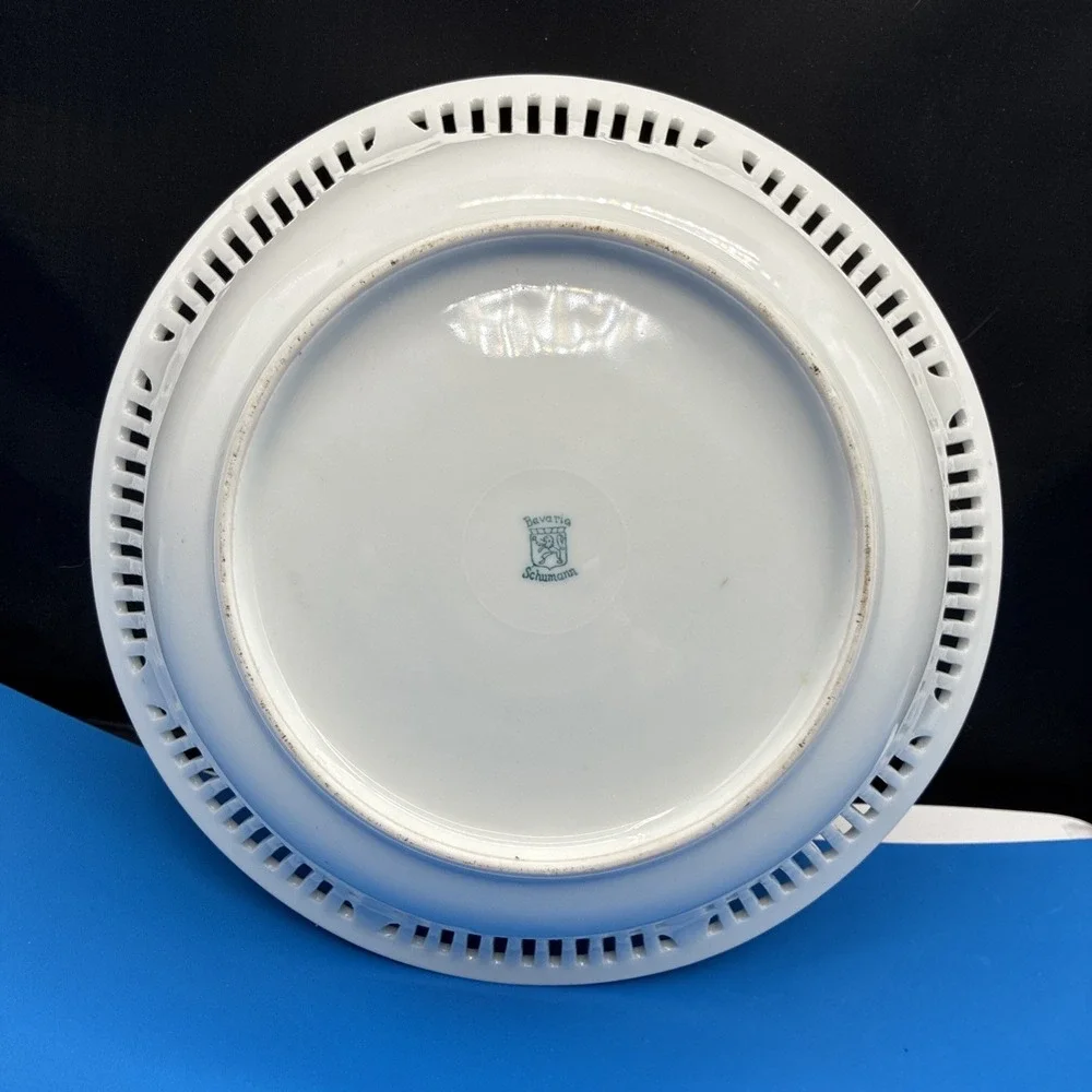Schumann Bavaria Serving Fruit Round Floral Bowl Reticulated 10